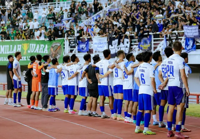 Van Gastel Waspadai Perubahan Permainan Madura United