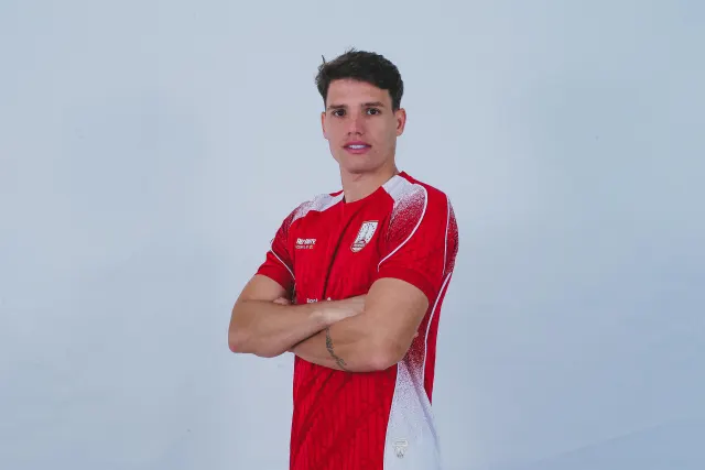 Vico Duarte Resmi Memperkuat PERSIS, Bidik Promosi ke Super League