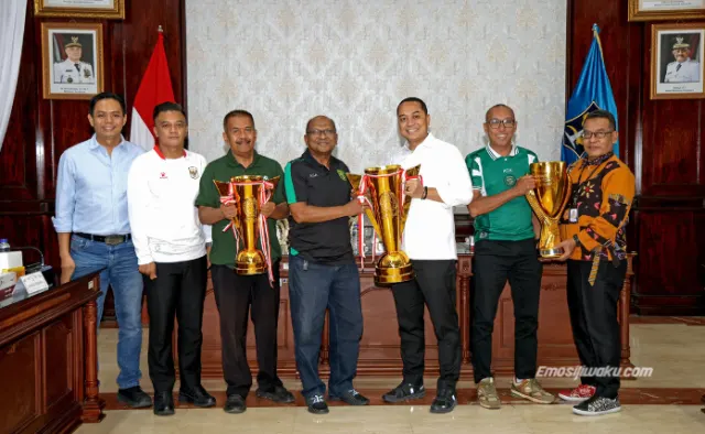 Eri Cahyadi All-Out Dukung Persebaya Berkompetisi Piala Soeratin di Putaran Nasional