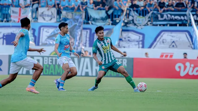 Bermain dengan 10 Pemain, Deltras FC Curi Satu Poin Dramatis di Kandang Persela