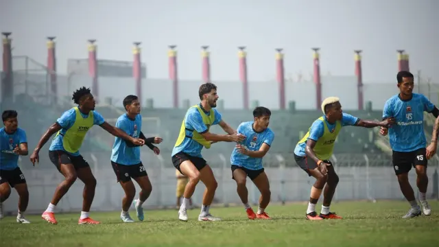Jelang Laga Kontra PSM Makassar, Madura United Usung Misi Patahkan Rekor Imbang Head-to-Head
